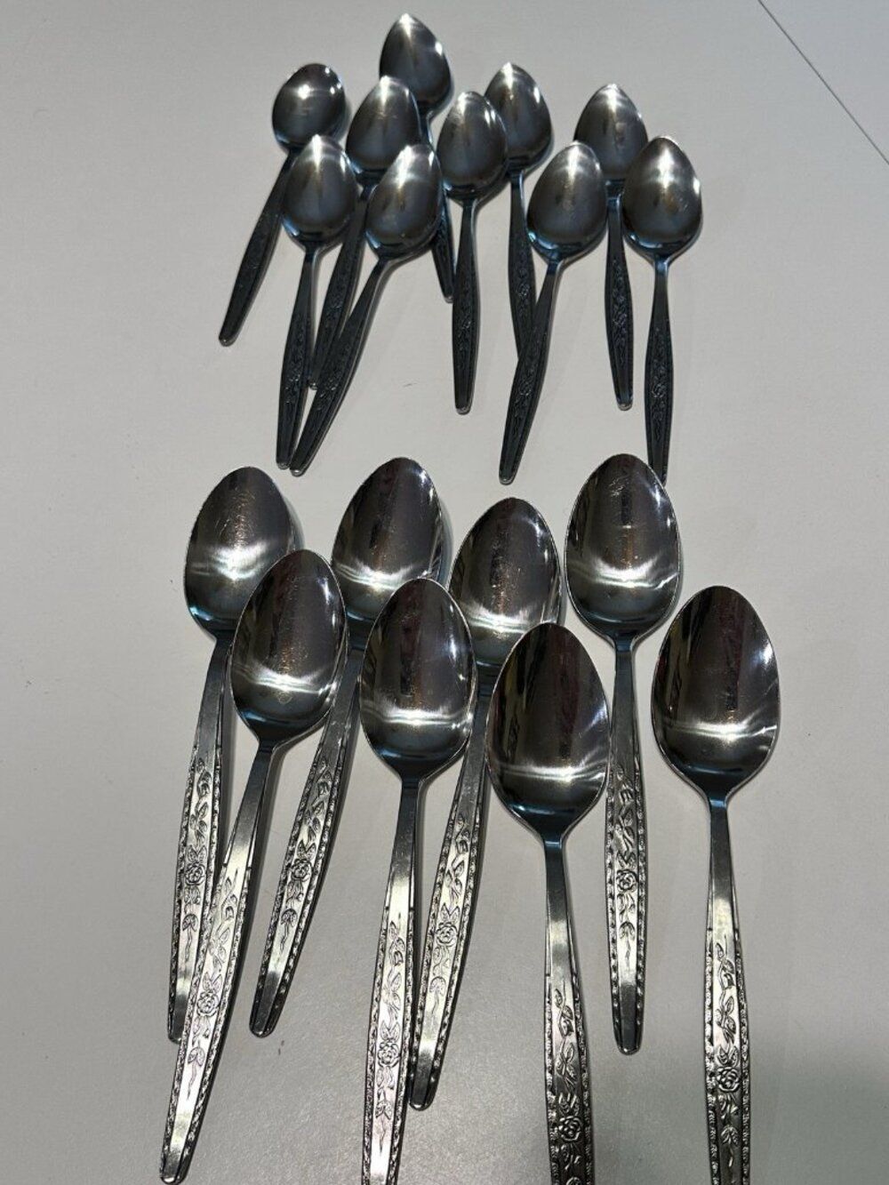 38 pc Vintage MCM Interpur INR7 Stainless Flatware Spoons Forks Knives Floral - Picture 7 of 7